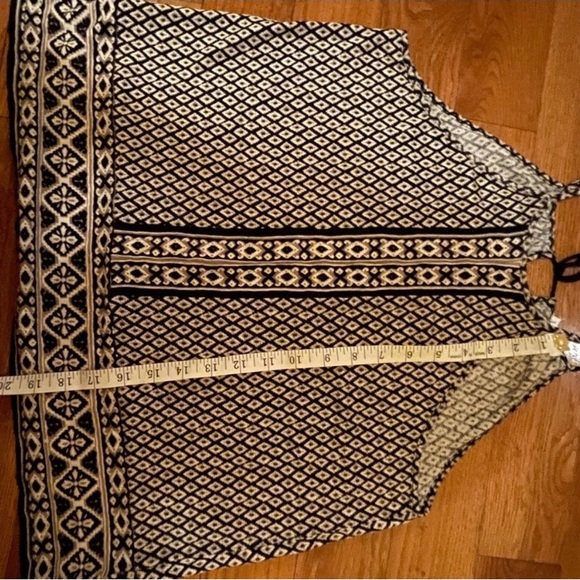 Joie Aztec Top - Picture 5 of 7